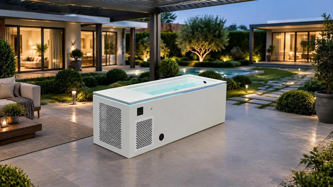 OF-CP01 Residential Patio Installation Scene Outdoor lifestyle application scene of the OF-CP01 cold plunge tub installed on a modern residential backyard patio